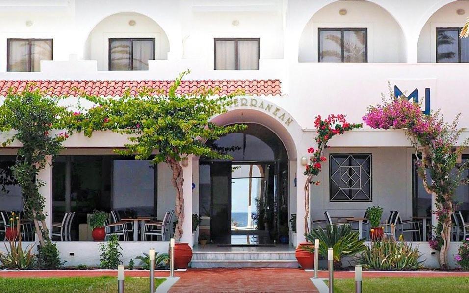 Mediterranean Hotel Cárpatos Exterior foto